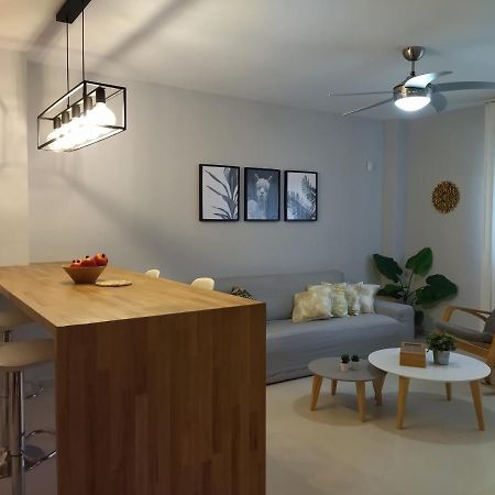 Carme Apartment Hospitalet De L'Infant Exterior foto