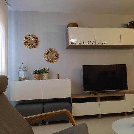 Carme Apartment Hospitalet De L'Infant Exterior foto