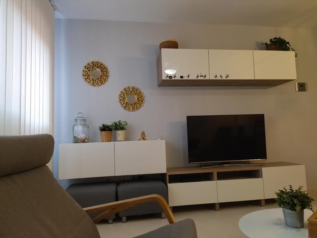 Carme Apartment Hospitalet De L'Infant Exterior foto