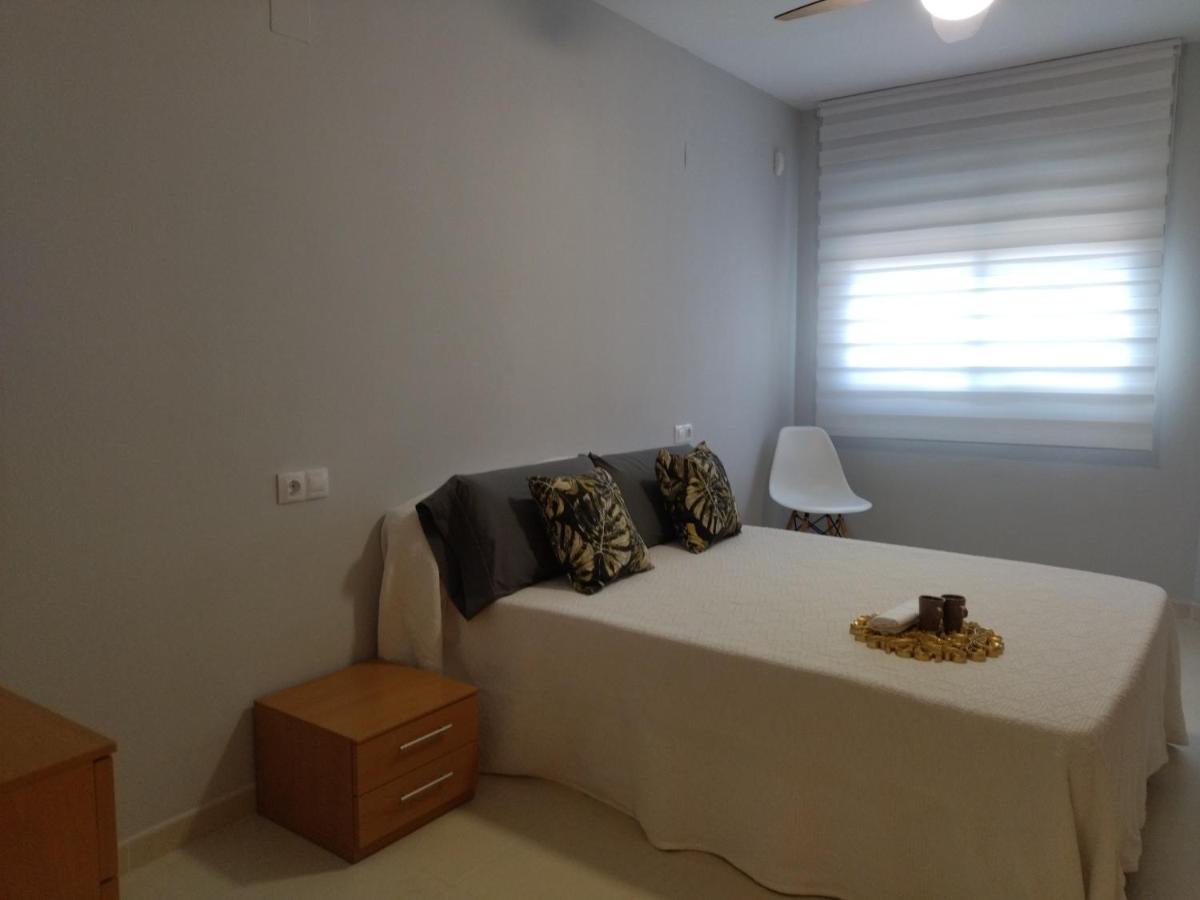 Carme Apartment Hospitalet De L'Infant Exterior foto