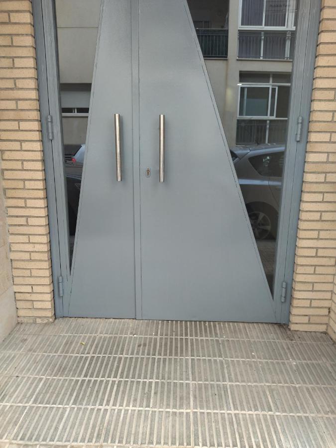 Carme Apartment Hospitalet De L'Infant Exterior foto