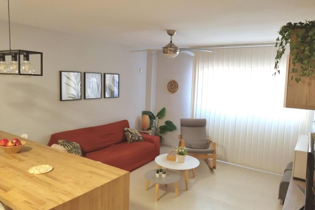 Carme Apartment Hospitalet De L'Infant Exterior foto